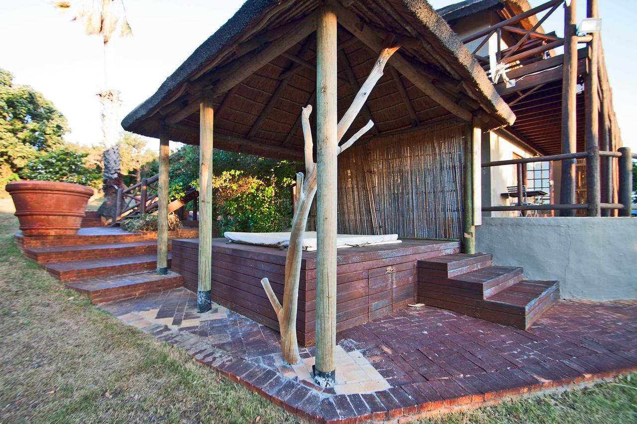 4ไวลด์โรสคันทรีลอดจ์ Villa นอร์ดโฮค ภายนอก รูปภาพ
